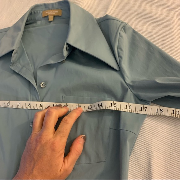 Michael Kors blue button up shirt. Size 2 - Picture 8 of 10